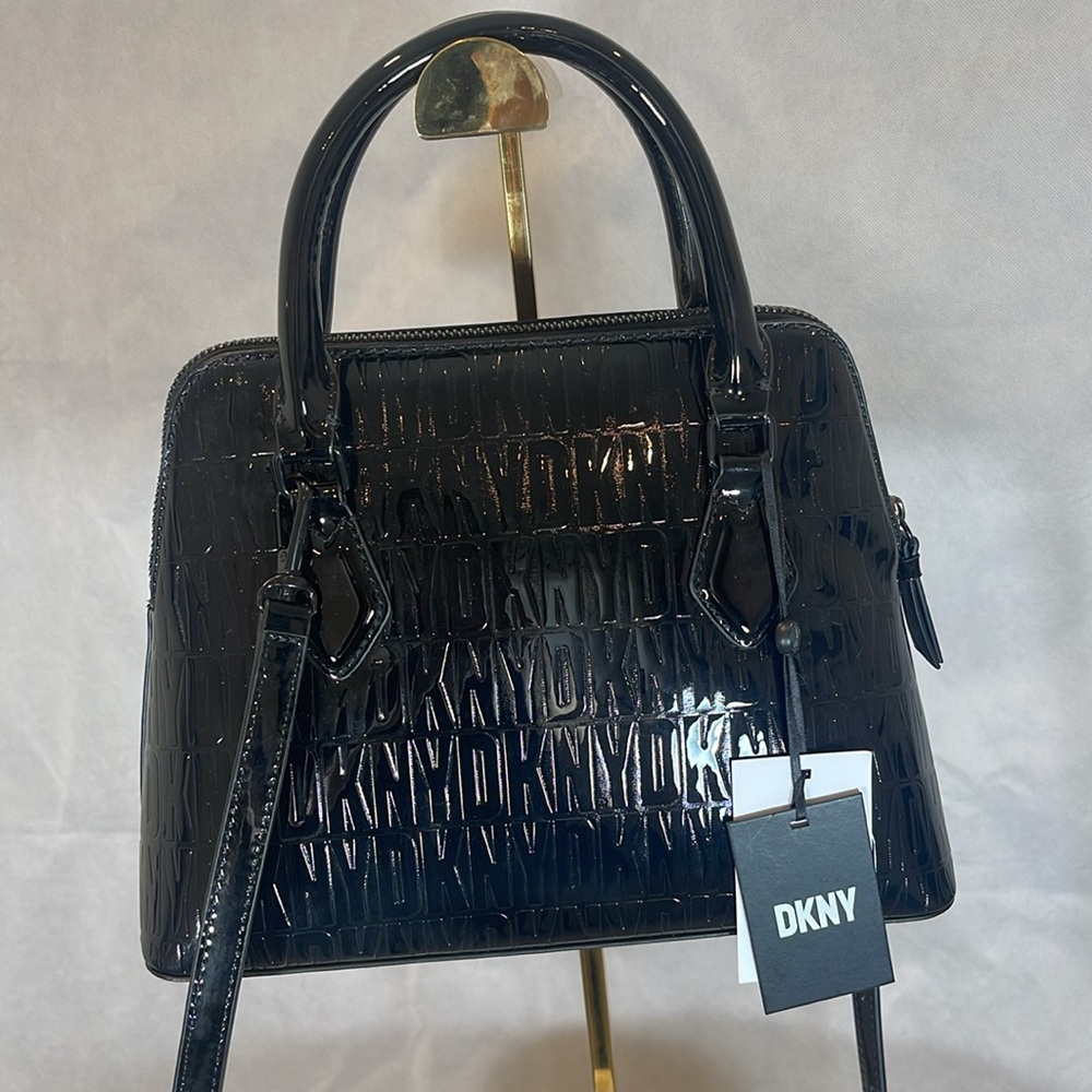 DKNY , NWT , Black color, Crossbody. - Picture 6 of 13